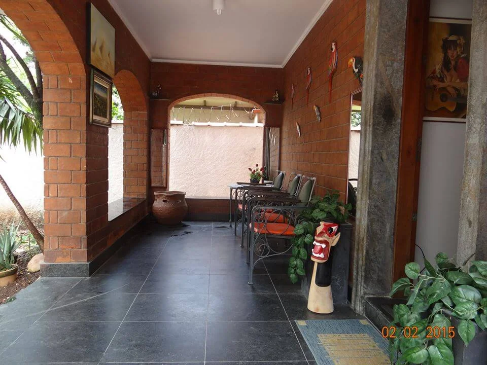Área de festas com piscina - Escola Gabriel Lima Santos SP
